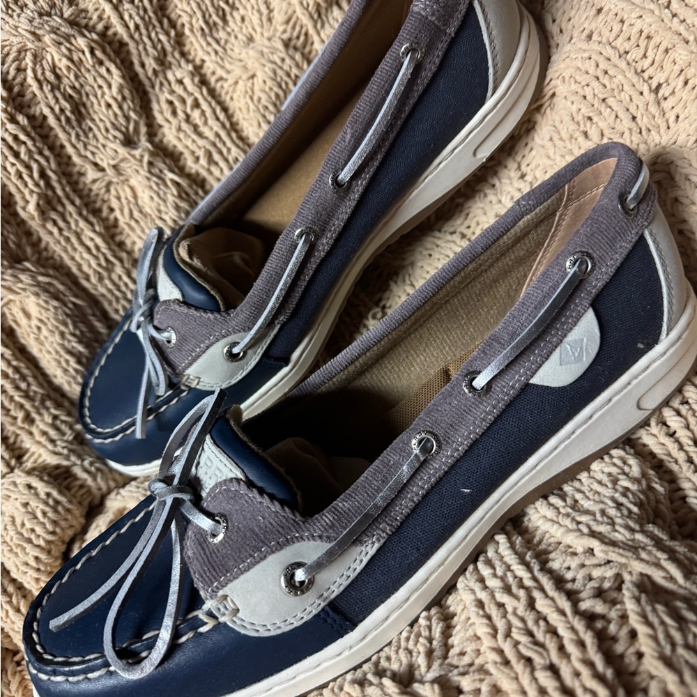 Sperry Navy and Gray Women's Flats
